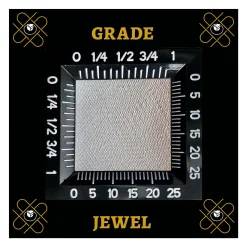 Jewel Quality Grade, it is a quality that is woven for thirty weeks, not including the time for harvesting, drying and preparing the straw.