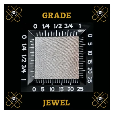 Jewel Quality Grade, it is a quality that is woven for thirty weeks, not including the time for harvesting, drying and preparing the straw.